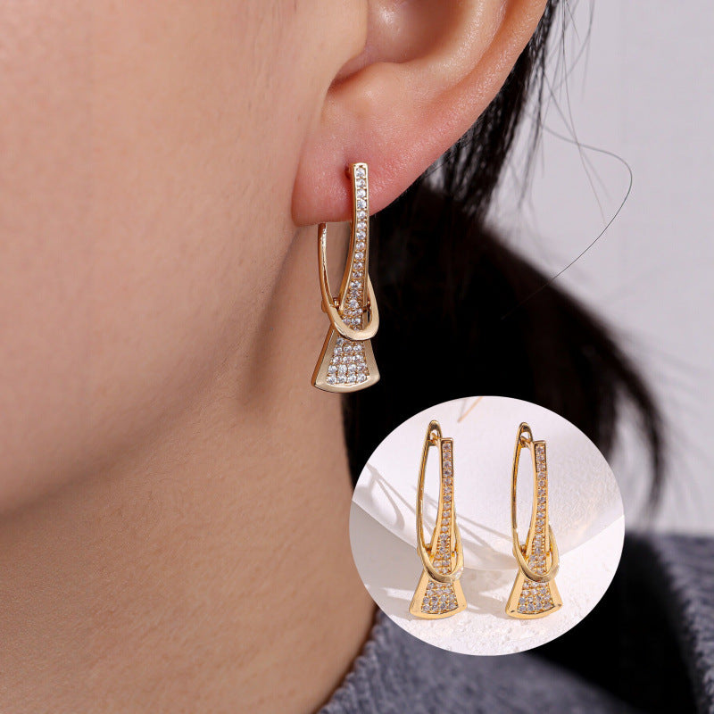 Geometric Clip Earrings For Women In Simple Style, Copper Material With Electroplated Gold Plating And Zircon Inlay