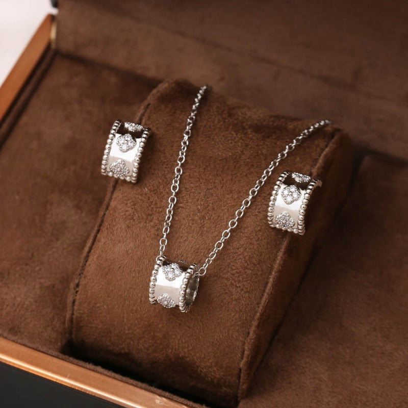 Luxurious Flowers Jewelry Set For Women In Copper With Zircon Inlay And Micro Super Whisper Thin Chain