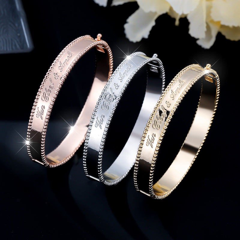 Simple Style Copper Letter Bangle In Gold, 1 PCS Package