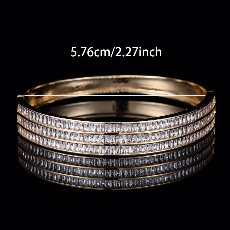 Simple Style Stripe Copper Bangle For Women With Zircon Inlay