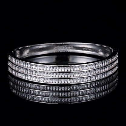 Simple Style Stripe Copper Bangle For Women With Zircon Inlay