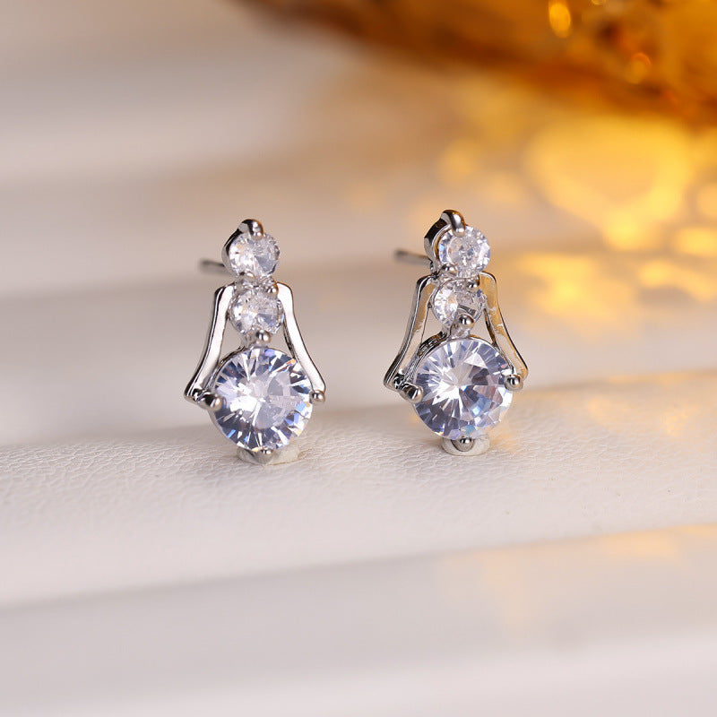 Geometric Gold Stud Earrings For Women Featuring Copper Ear Pins And Zircon Inlay
