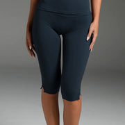 Blueberry-colored Mid-length Pants