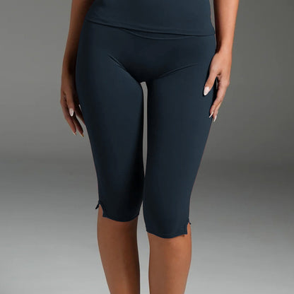 Sporty Yoga Calf-Length Pants For Women In Stretchy Nylon Fabric Featuring Slit Design