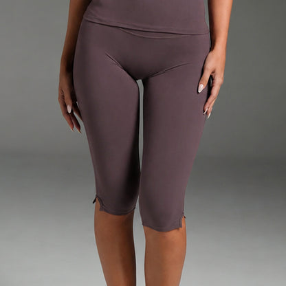 Sporty Yoga Calf-Length Pants For Women In Stretchy Nylon Fabric Featuring Slit Design