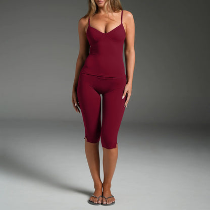 Sporty Yoga Calf-Length Pants For Women In Stretchy Nylon Fabric Featuring Slit Design