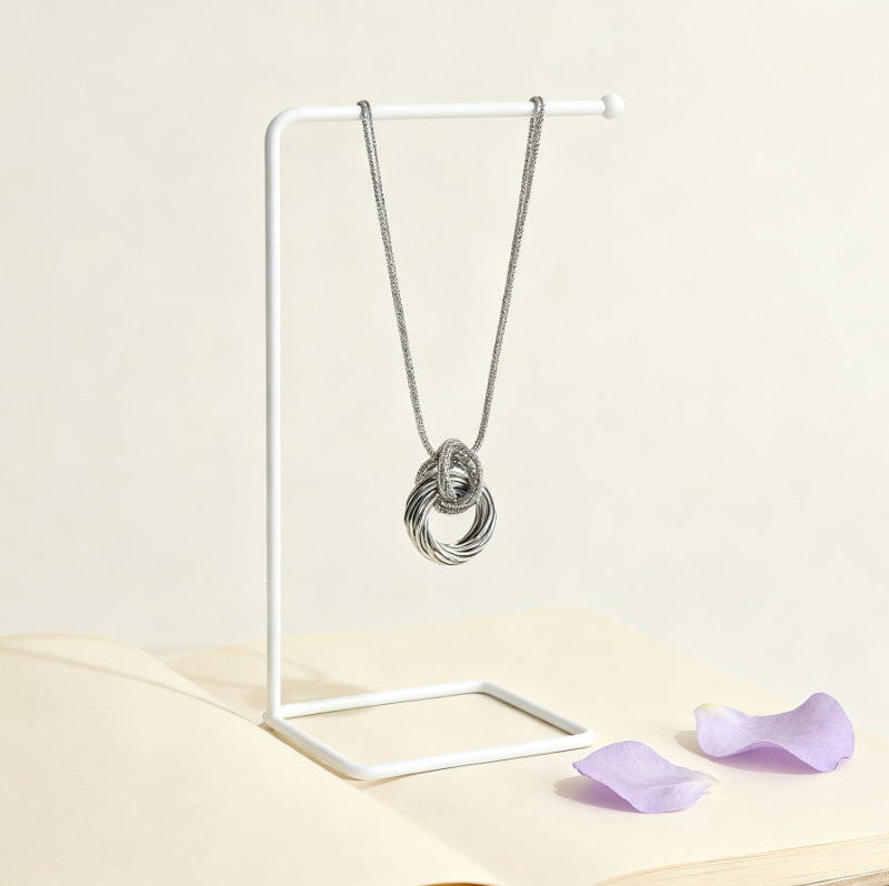 Round Gold Necklace For Women Featuring Electroplated Alloy Material With Elegant Design