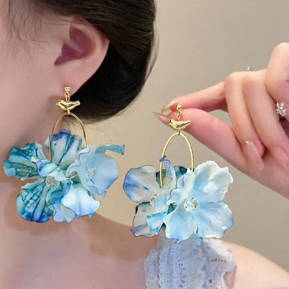 Handmade Marine Style Flowers Hoop Earrings For Women With KC Golden Plated Metal And 0.03µm Thickness