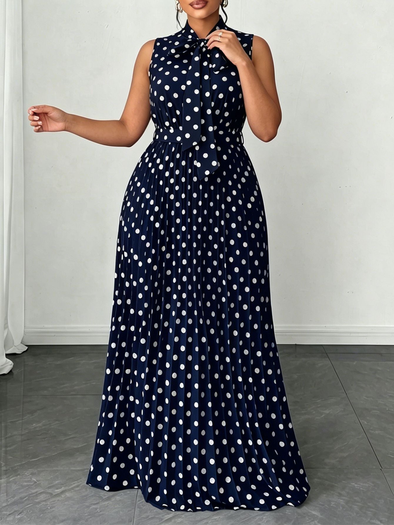 Elegant Women’s Sleeveless Polka Dot Dress In Polyester Fabric For Daily Wear