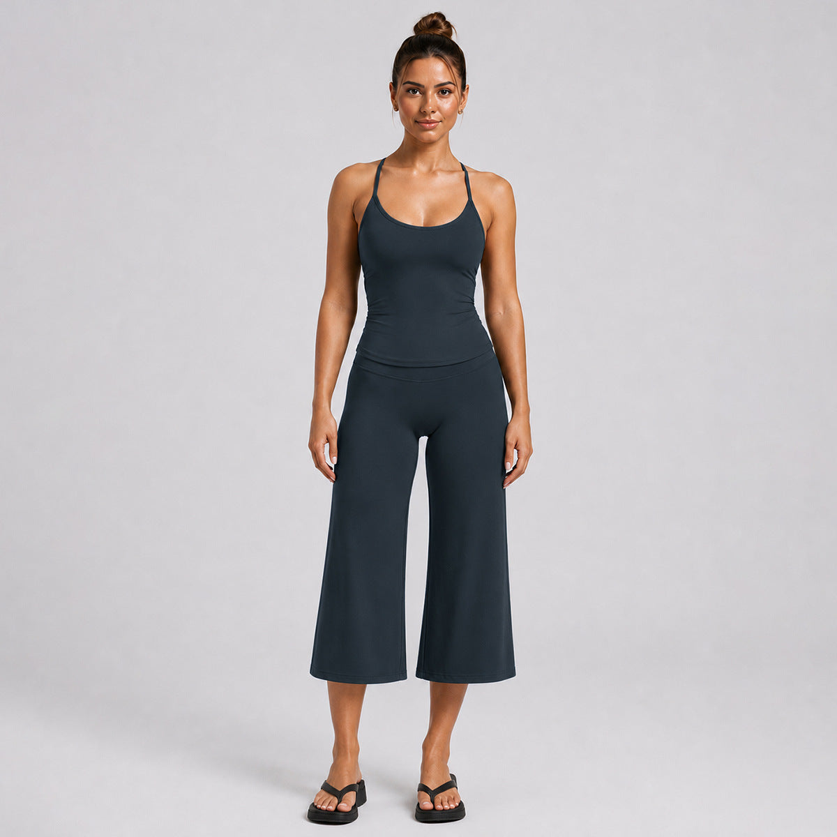 Sporty Calf-Length Yoga Jumpsuit For Women In Nylon Fabric Featuring A Backless Design And Sleeveless Style For Summer