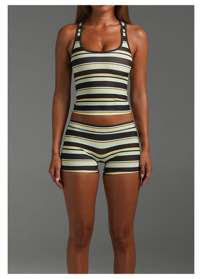 Women’s Sleeveless Halter Neck Sports Bra In Nylon Fabric Featuring Stripe Design