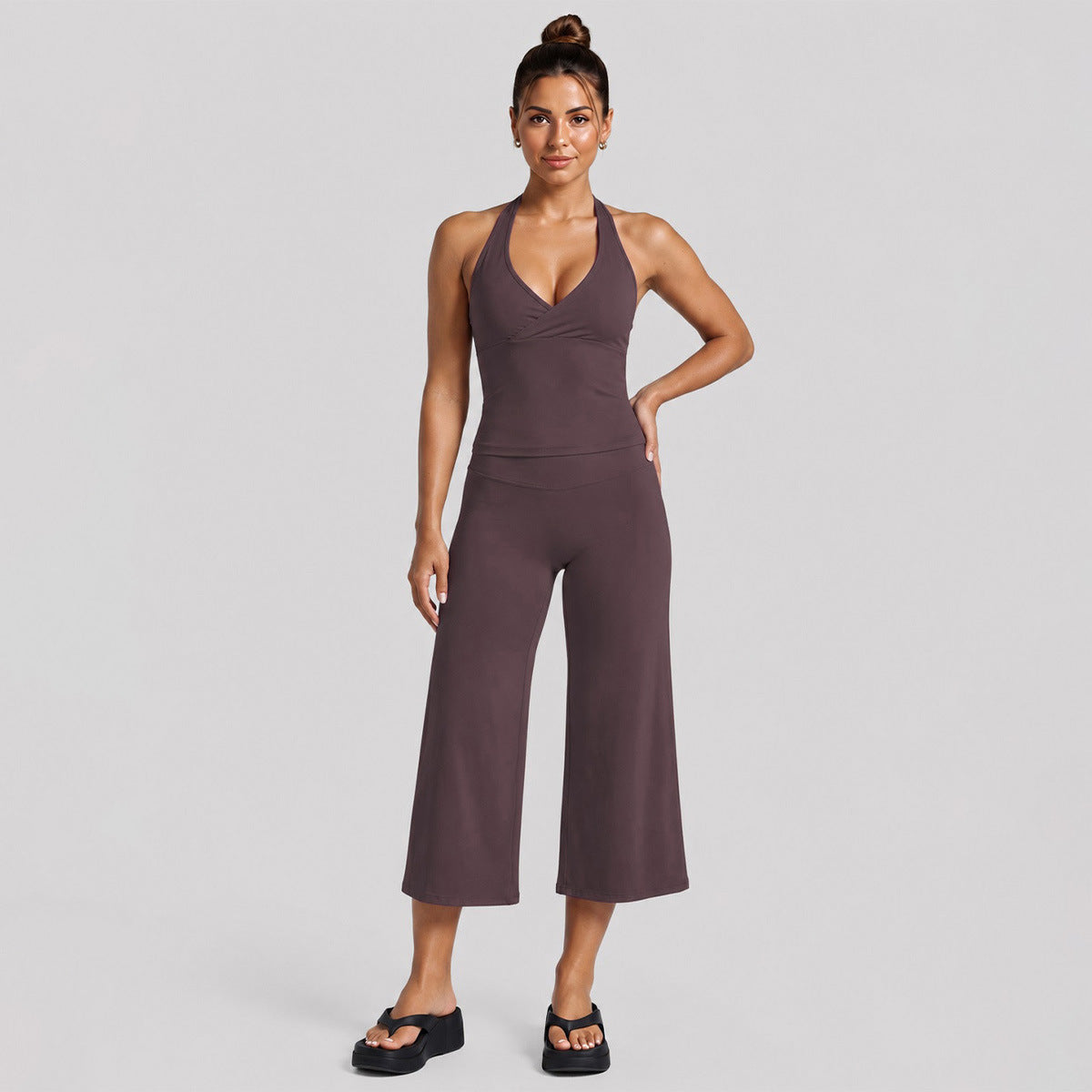 Yoga Fitness Calf-Length Pants For Women In Nylon Fabric With Backless Design And High Elasticity