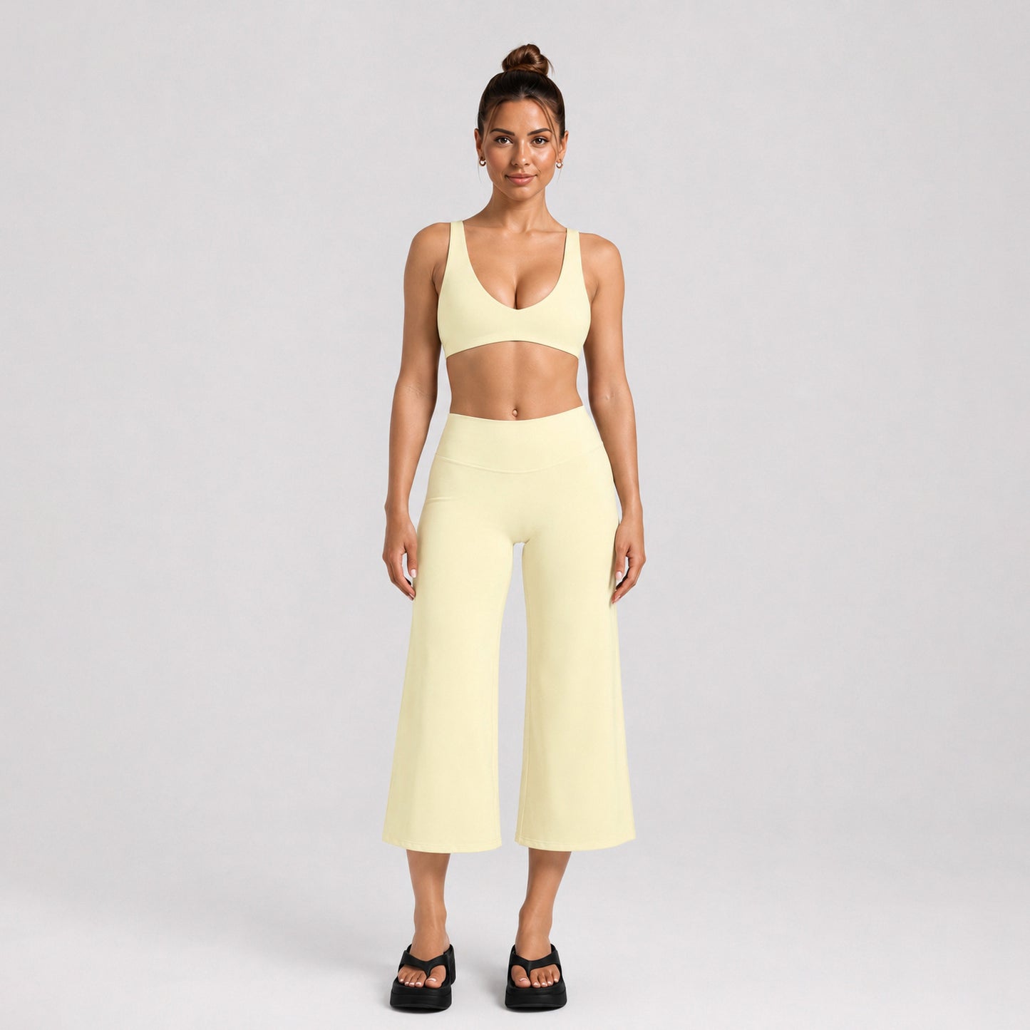 Sport Yoga Calf-Length Pants For Women In Stretchy Nylon Fabric Featuring A Backless Design