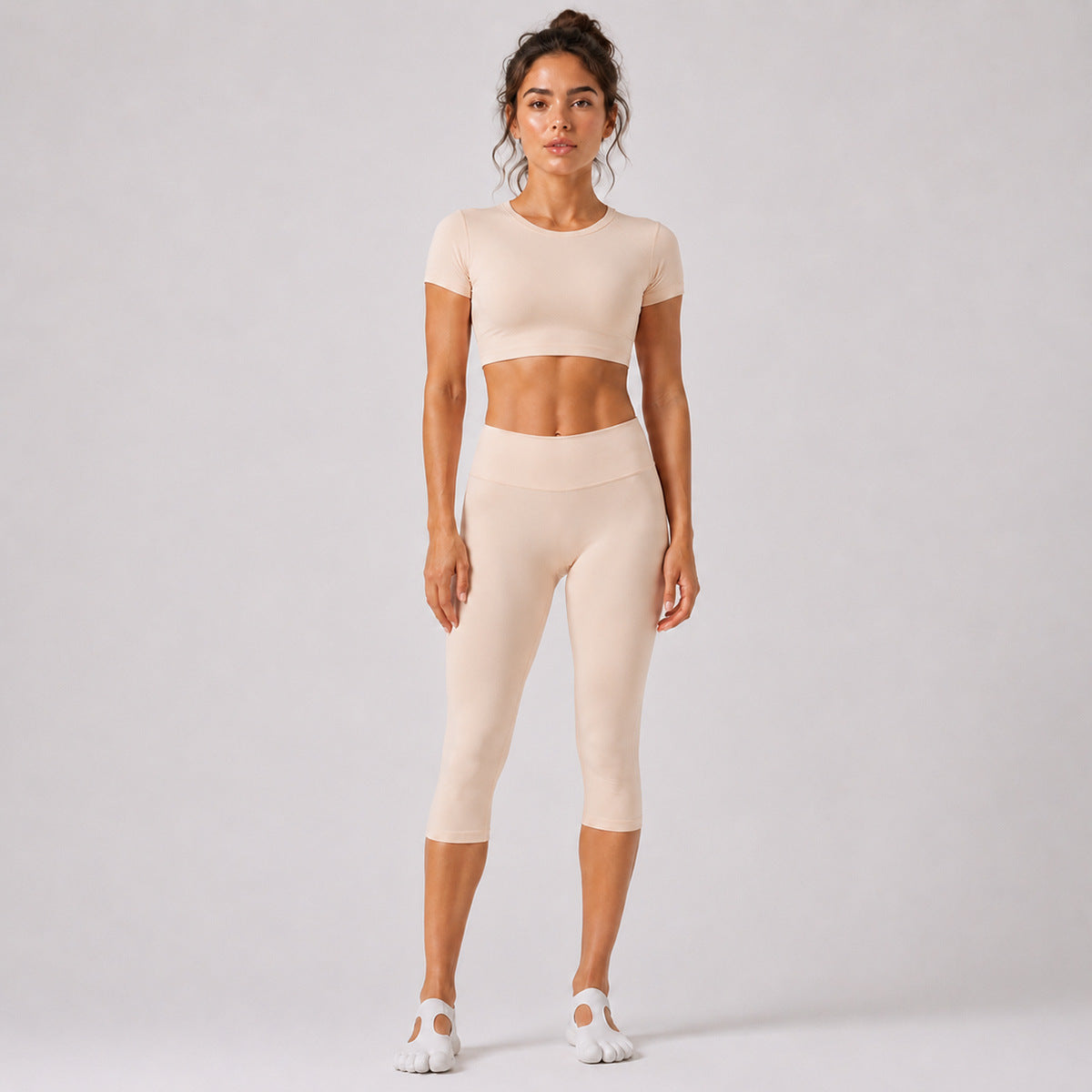 Sporty Calf-Length Yoga Jumpsuit For Women In Nylon Fabric Featuring A Backless Design, Perfect For Summer