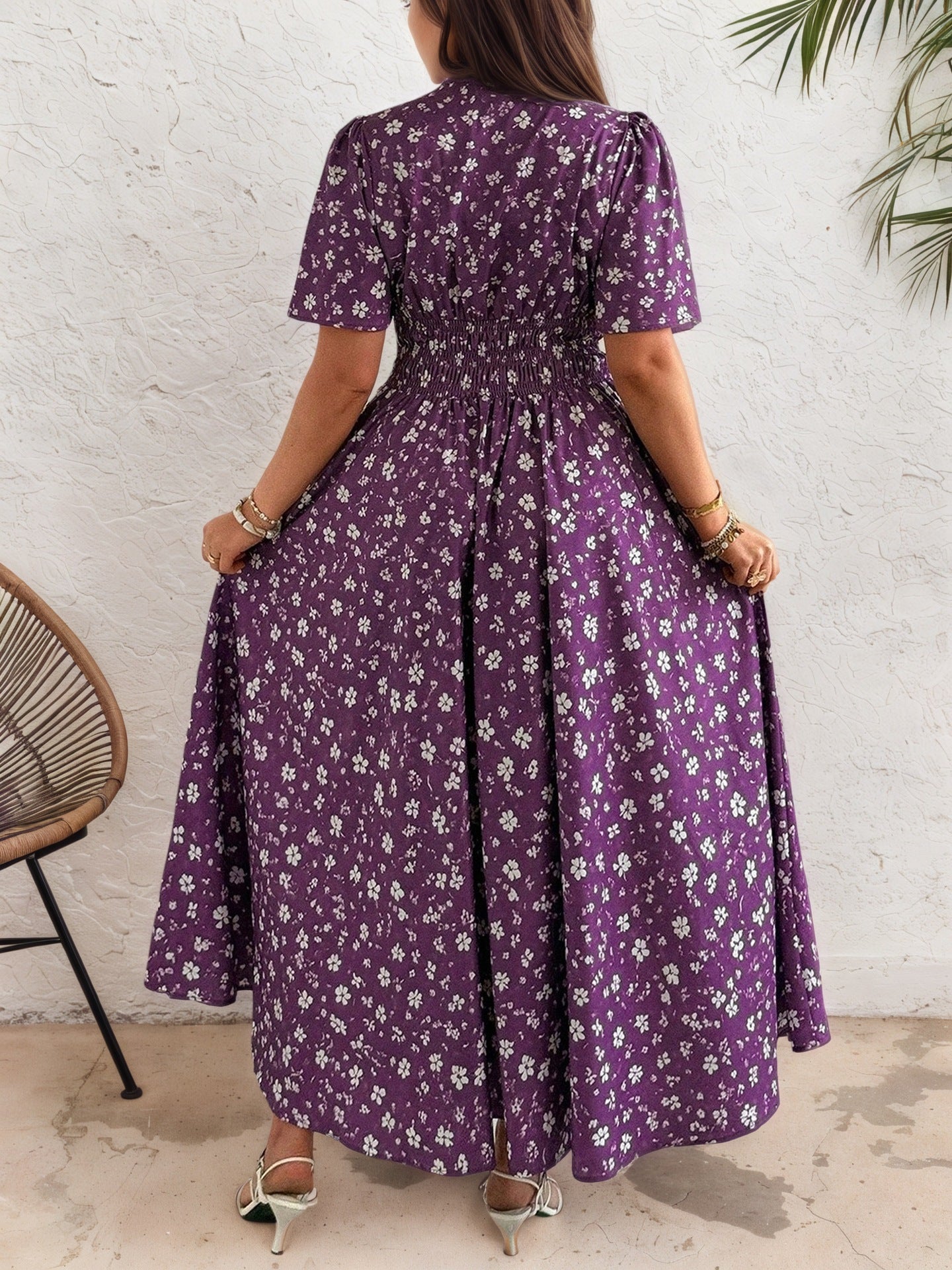 Women’s Ditsy Floral V Neck Polyester Floral Dress For Daily Vacation Wear In Plus Size