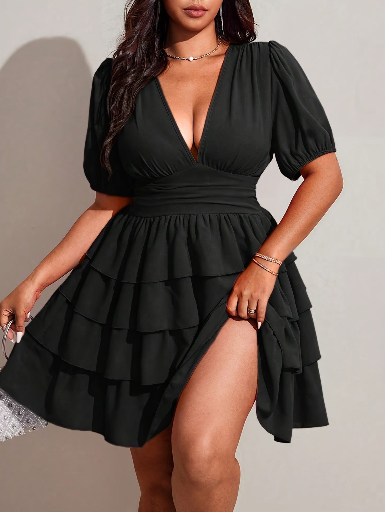 Solid Color Women’s Short Sleeve V Neck Tiered Skirt Dress In Polyester For Vacation And Date