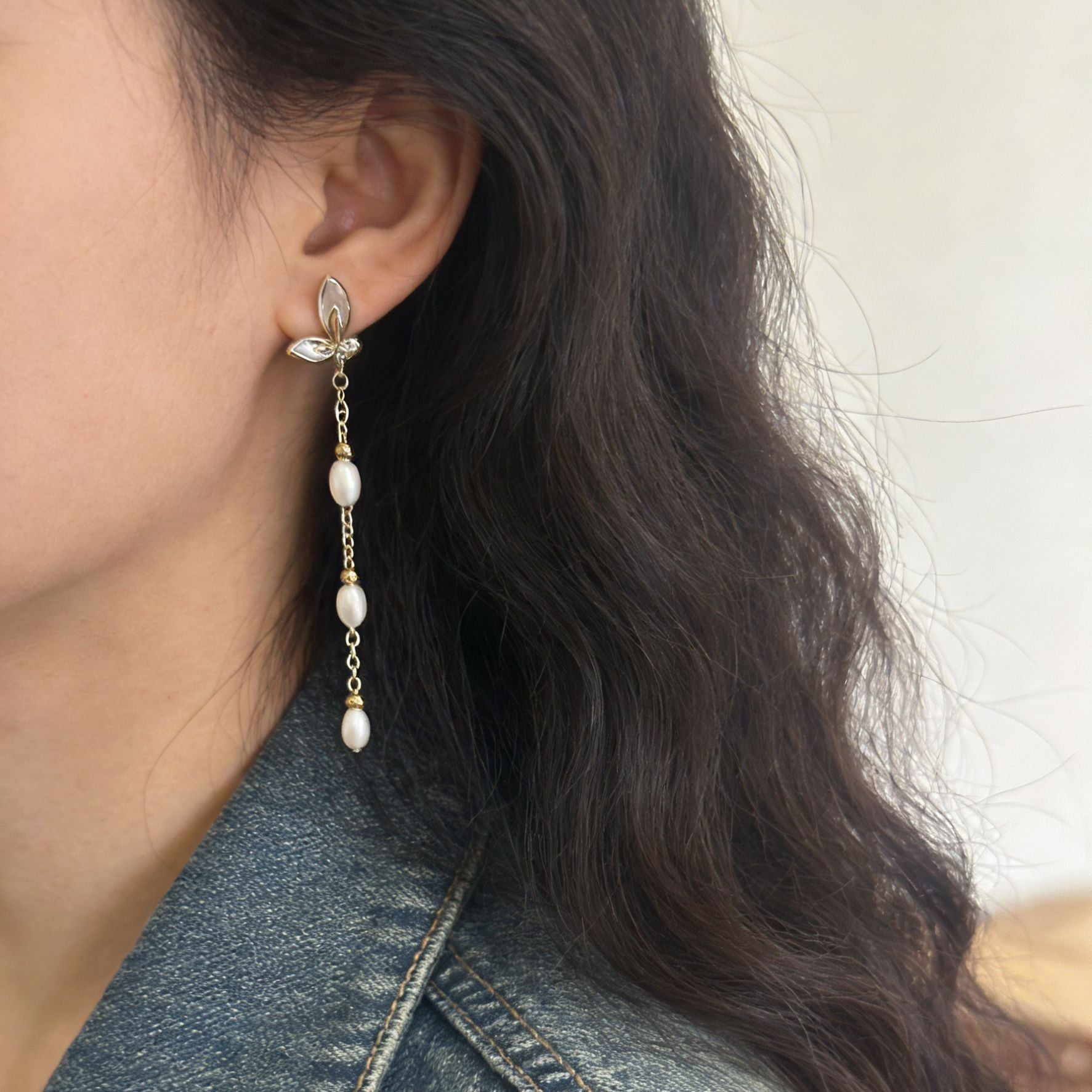 Simple Style Butterfly Earrings With 3-4mm Natural White Freshwater Button Pearls In 925 Sterling Silver For Women