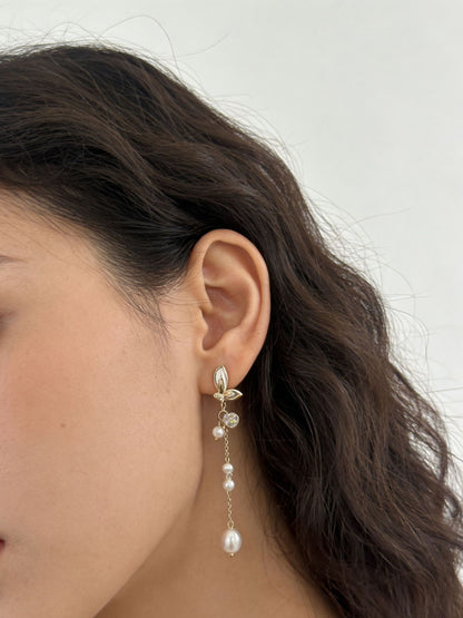 Simple Style Butterfly Earrings With 3-4mm Natural White Freshwater Button Pearls In 925 Sterling Silver For Women