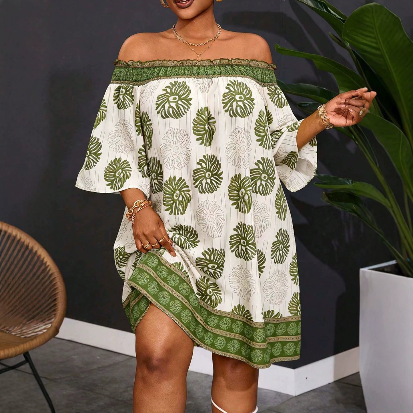 Geometric Women’s Regular Dress With Half Sleeve And Boat Neck In Polyester, Perfect For Vacation And Date