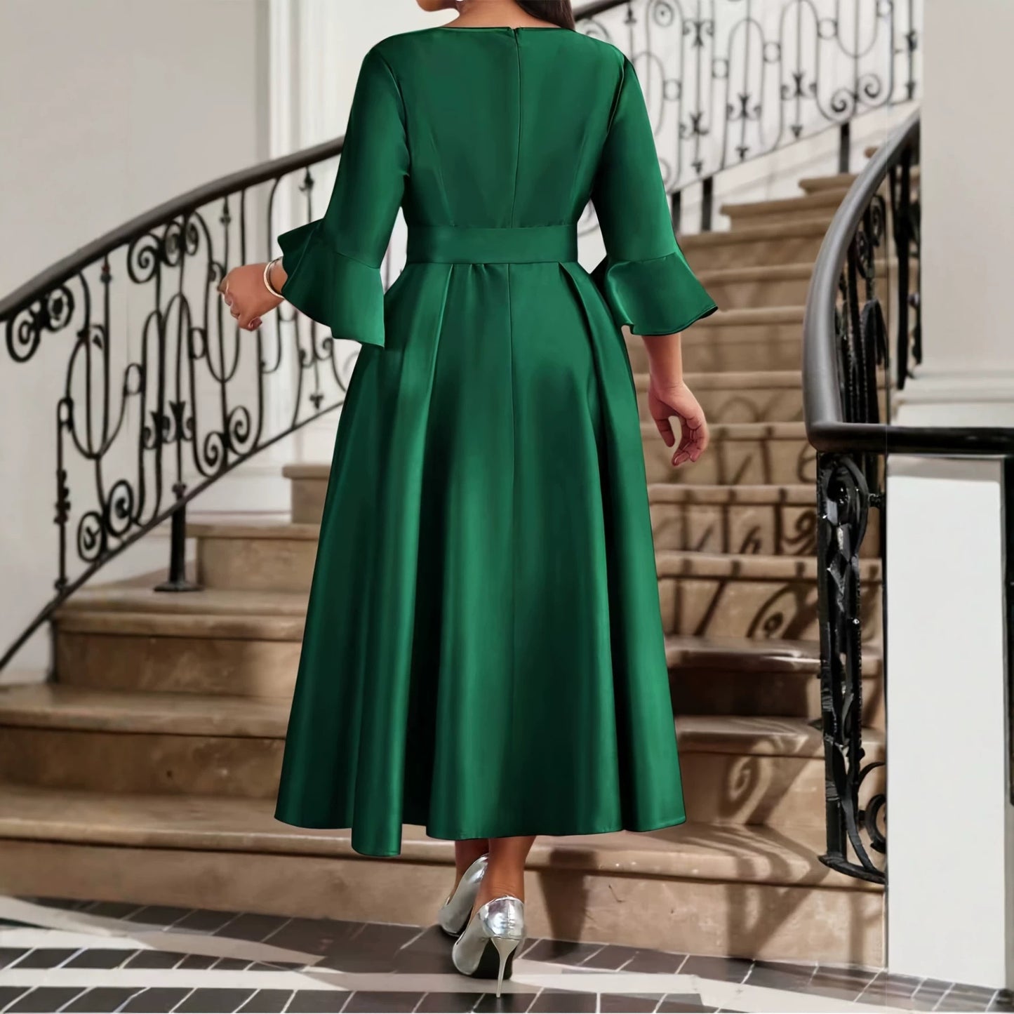 Elegant Women’s Sheath Dress With V Neck And Half Sleeve, Perfect For Date, Made Of Polyester