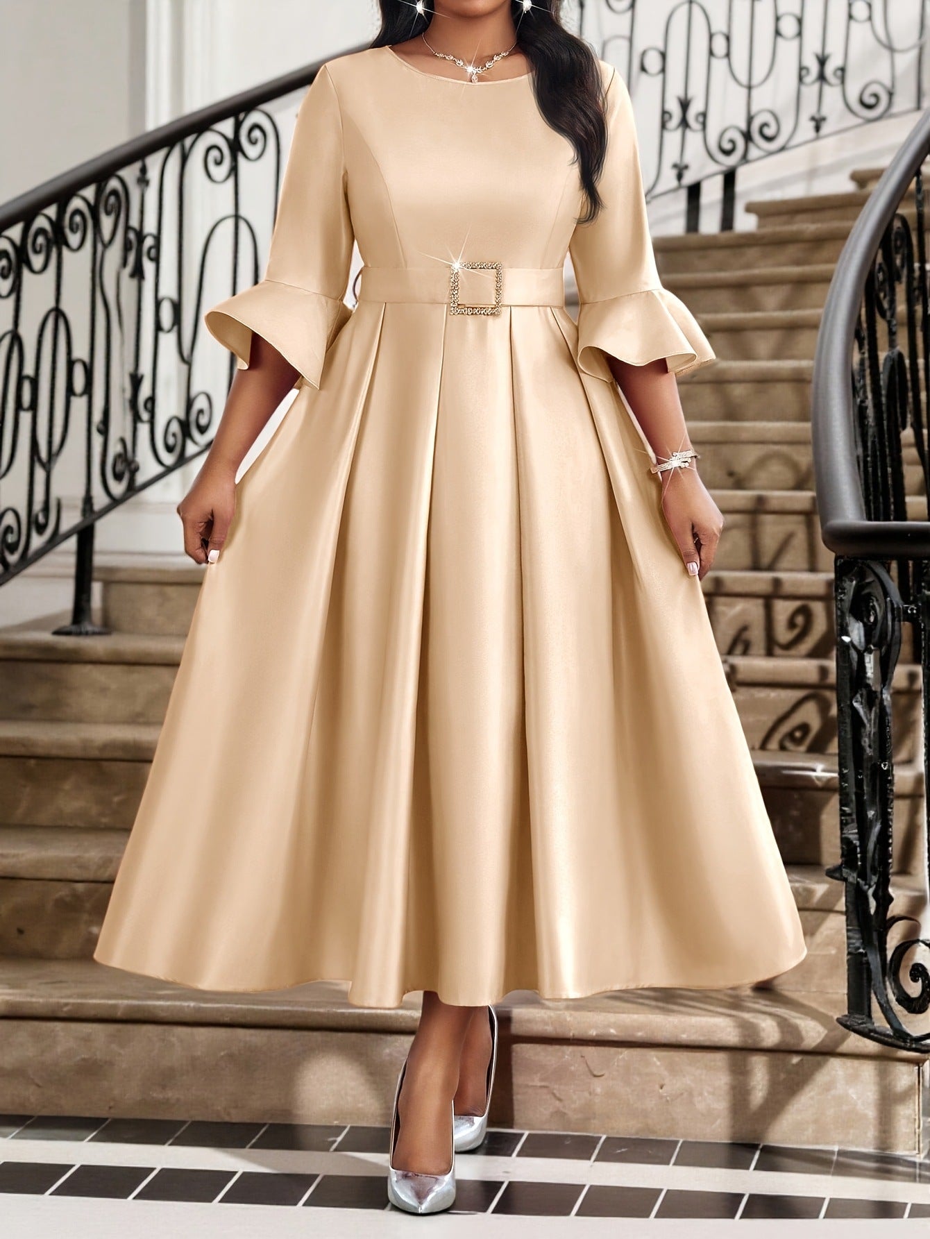 Elegant Women’s Sheath Dress With V Neck And Half Sleeve, Perfect For Date, Made Of Polyester