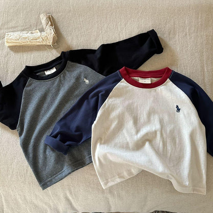 Cute Color Block Children's Bottoming Shirt In Grey With Warm Cotton Fabric And Raglan Sleeve, Featuring A Round Neck
