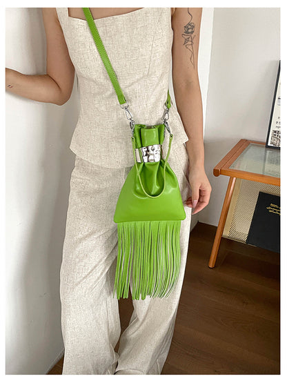Women’s Square Polyester Shoulder Bag With Tassel, Single Shoulder Strap, Perfect For Autumn