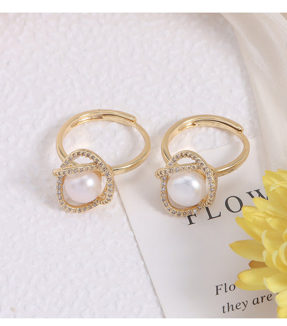 Adjustable Simple Style Ring With 7-8mm Natural White Freshwater Button Pearl And Copper Metal