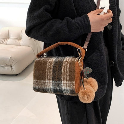 Women’s Houndstooth Woolen Pillow Shape Bag With Sewing Thread Detail And Single Shoulder Strap