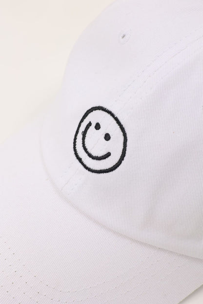Retro Women’s Breathable Baseball Cap With Curved Brim Featuring Embroidered Smiley Face Design In Cotton
