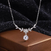 Wisteria Flower Necklace White Gold