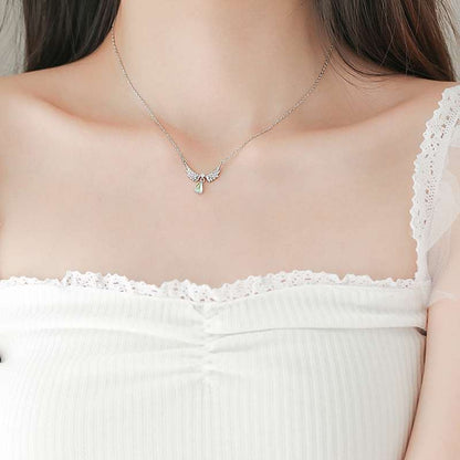 Wings Necklace For Women In S999 Silver Featuring A 925 Sterling Silver Cable Chain In Silver