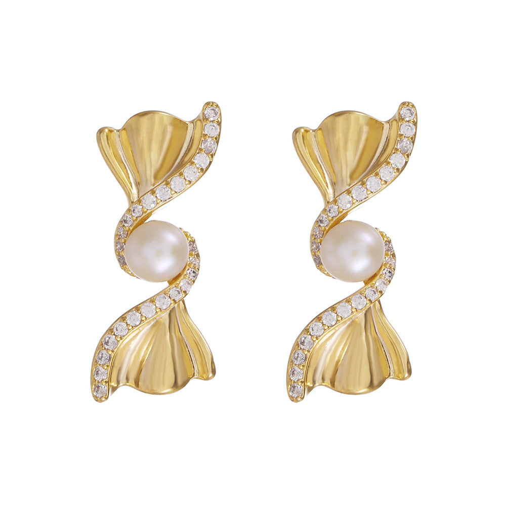 Women’s Freshwater Pearl Stud Earrings With Natural White 5-6mm Button Pearls And Copper Bow Tie Design