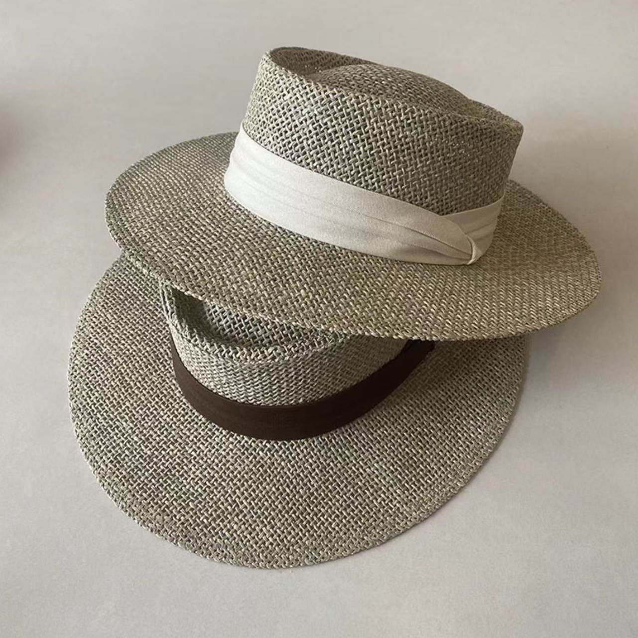 Women’s Solid Color Straw Vacation Hat With Curved Brim Featuring Hollow Out Design And UV Protection