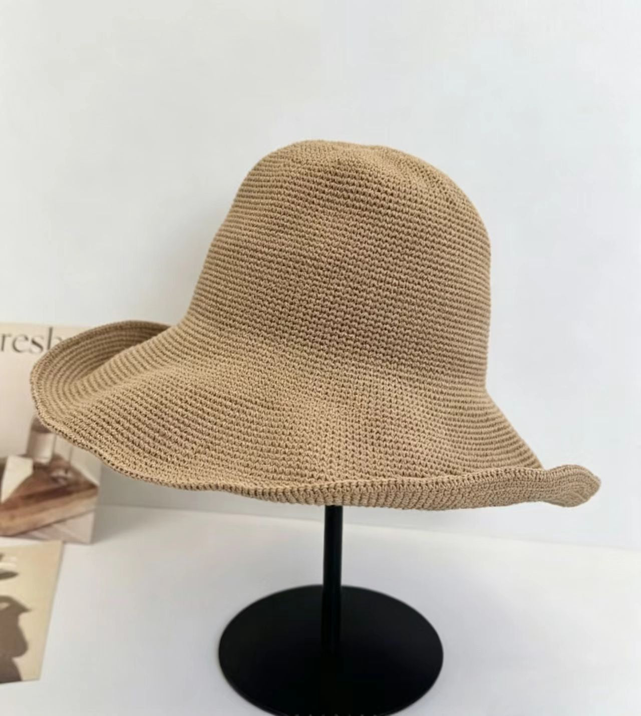 Solid Color Wide Brim Bucket Hat For Women In Straw Material With Braid Craft, Featuring UV Protection For Commute
