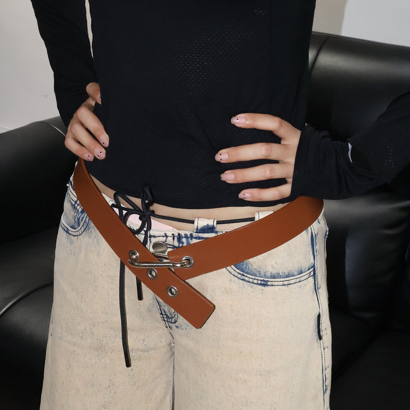 Retro Unisex Fashion Mesh Belt In Dyed Black With Alloy Buckle, Made Of PU Leather