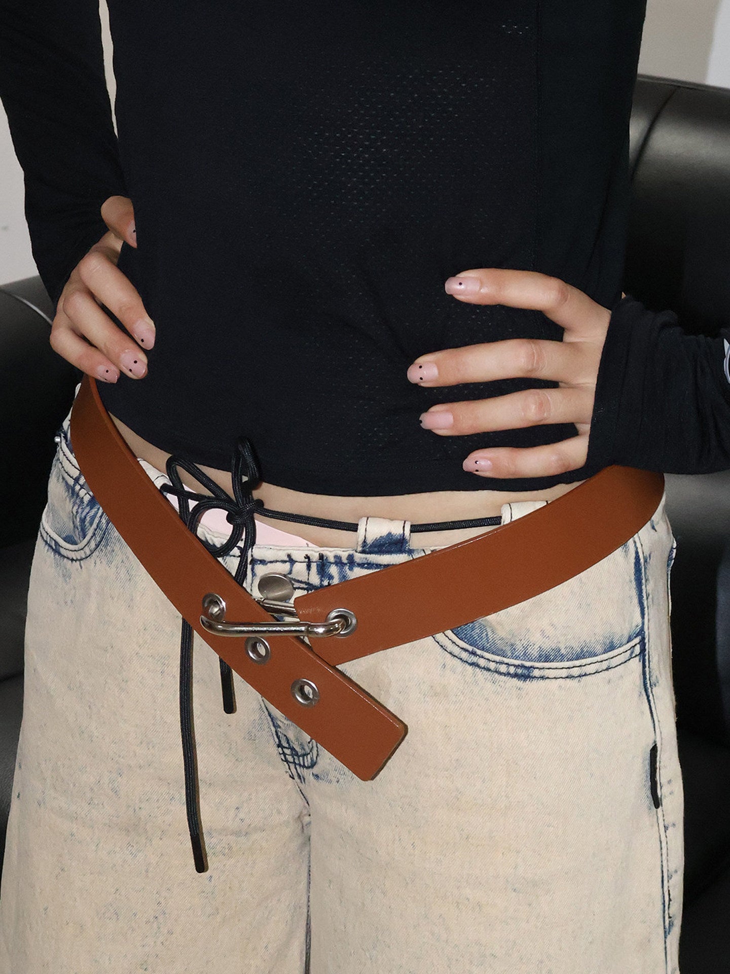 Retro Unisex Fashion Mesh Belt In Dyed Black With Alloy Buckle, Made Of PU Leather