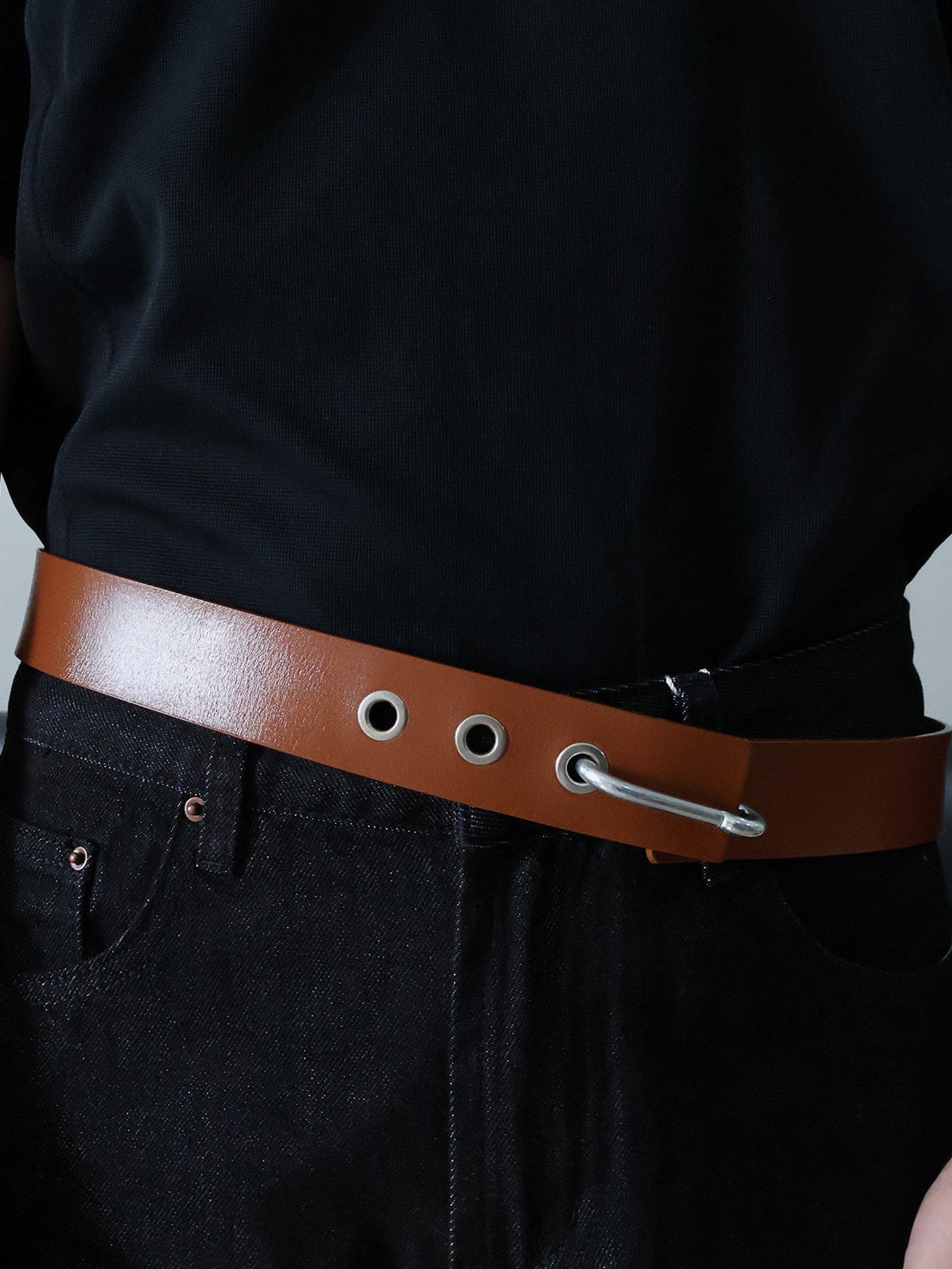 Retro Unisex Fashion Mesh Belt In Dyed Black With Alloy Buckle, Made Of PU Leather