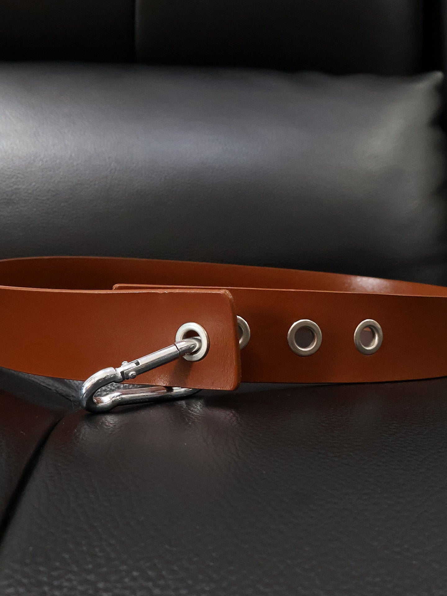 Retro Unisex Fashion Mesh Belt In Dyed Black With Alloy Buckle, Made Of PU Leather