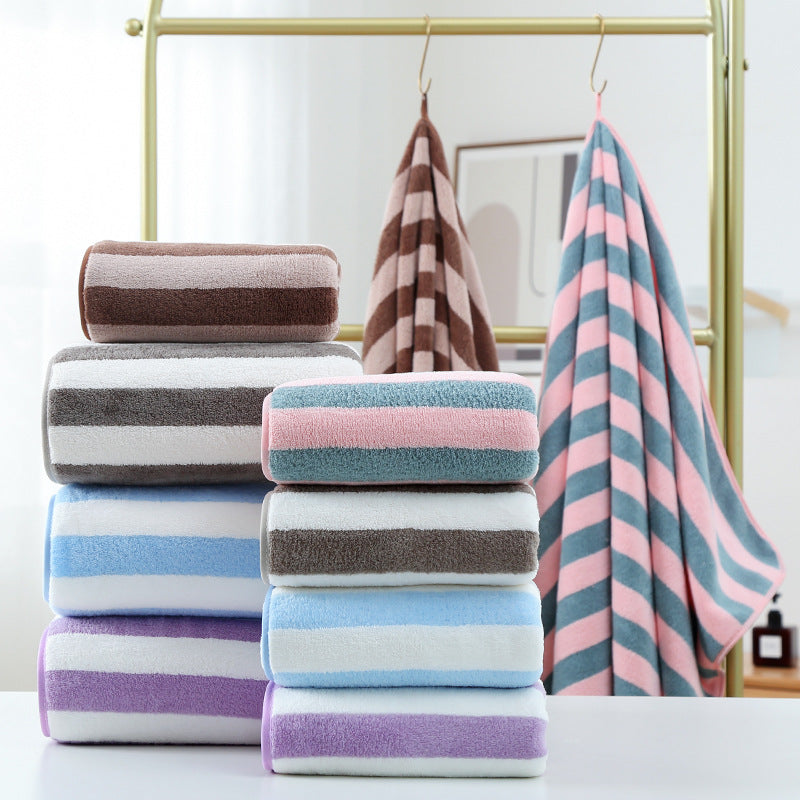 Soft And Absorbent Towels For Home Use, Ideal For Bath And Beach