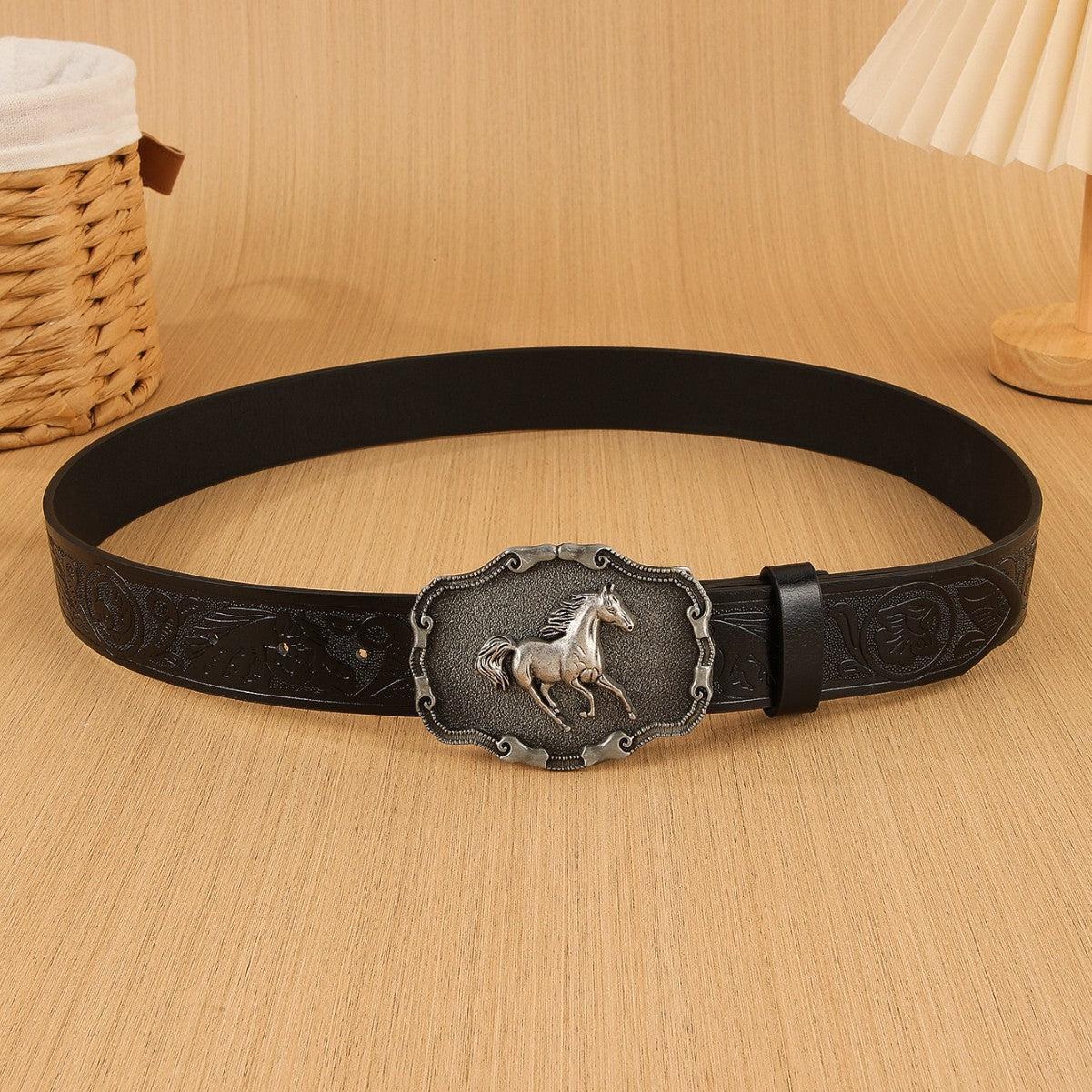 Men's Cowboy Style Fashion Belt With Zinc Alloy Smooth Buckle, PU Leather Embossing Surface Finish