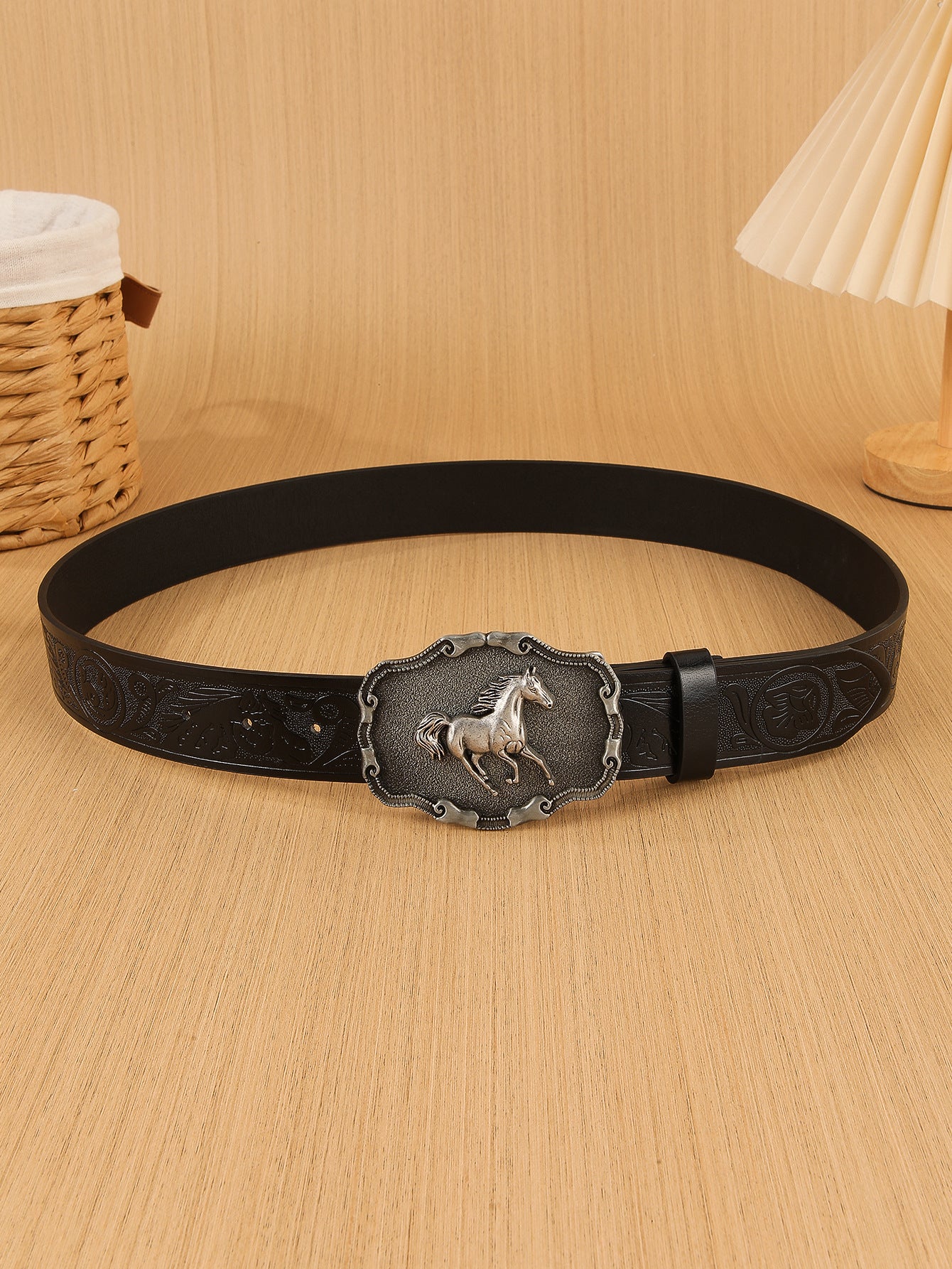 Men's Cowboy Style Fashion Belt With Zinc Alloy Smooth Buckle, PU Leather Embossing Surface Finish