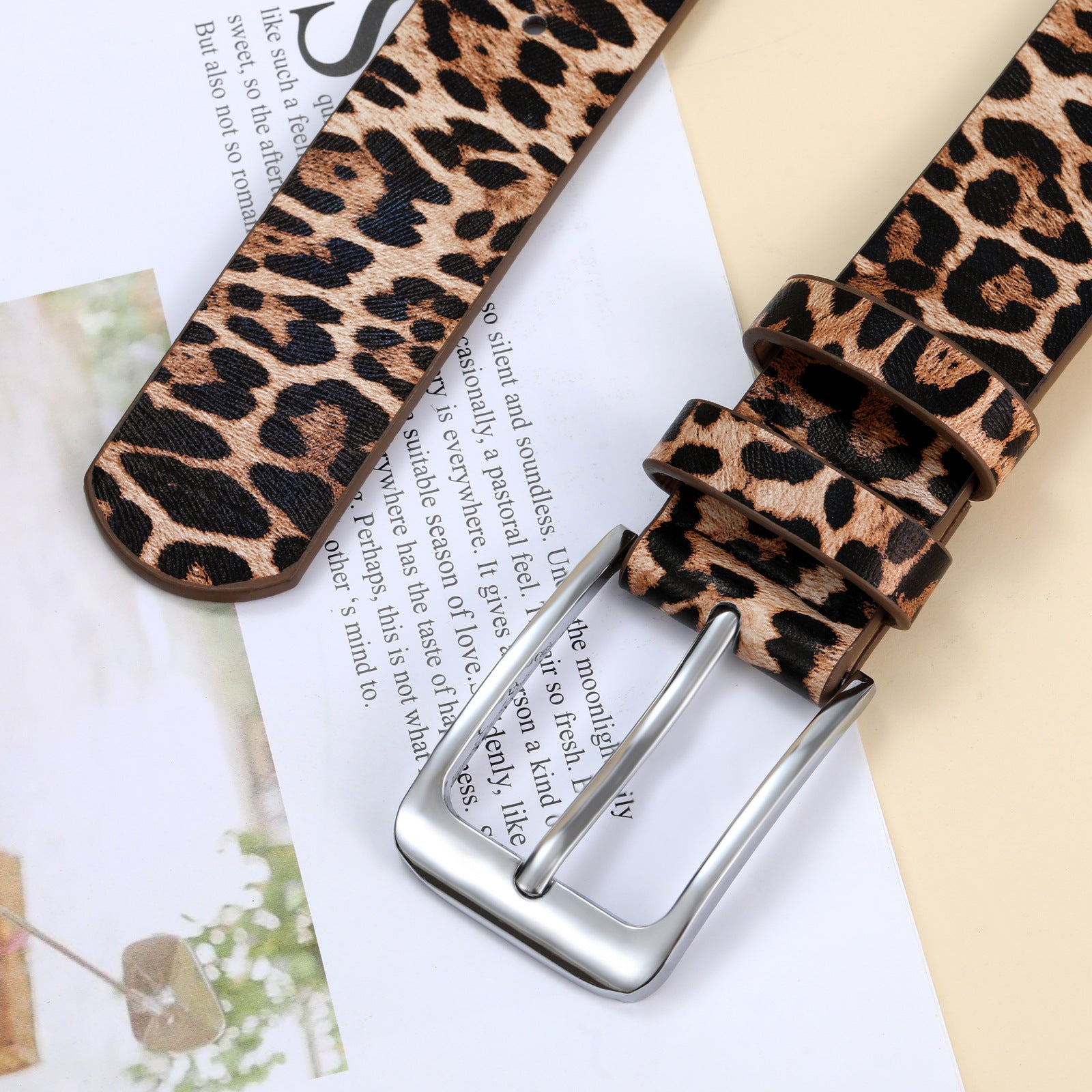 Women’s Cowboy Style PU Leather Belt With Alloy Pin Buckle Featuring Animal Pattern