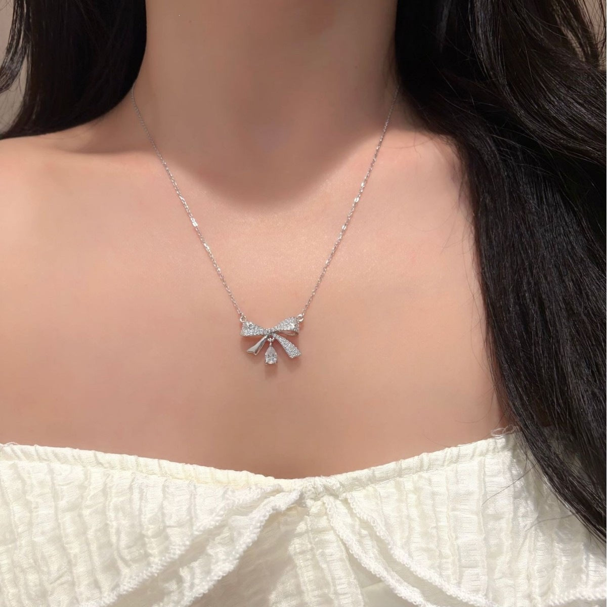Bow Tie Pendant In 925 Sterling Silver With Moissanite Inlay, Simple Style Chain For Women