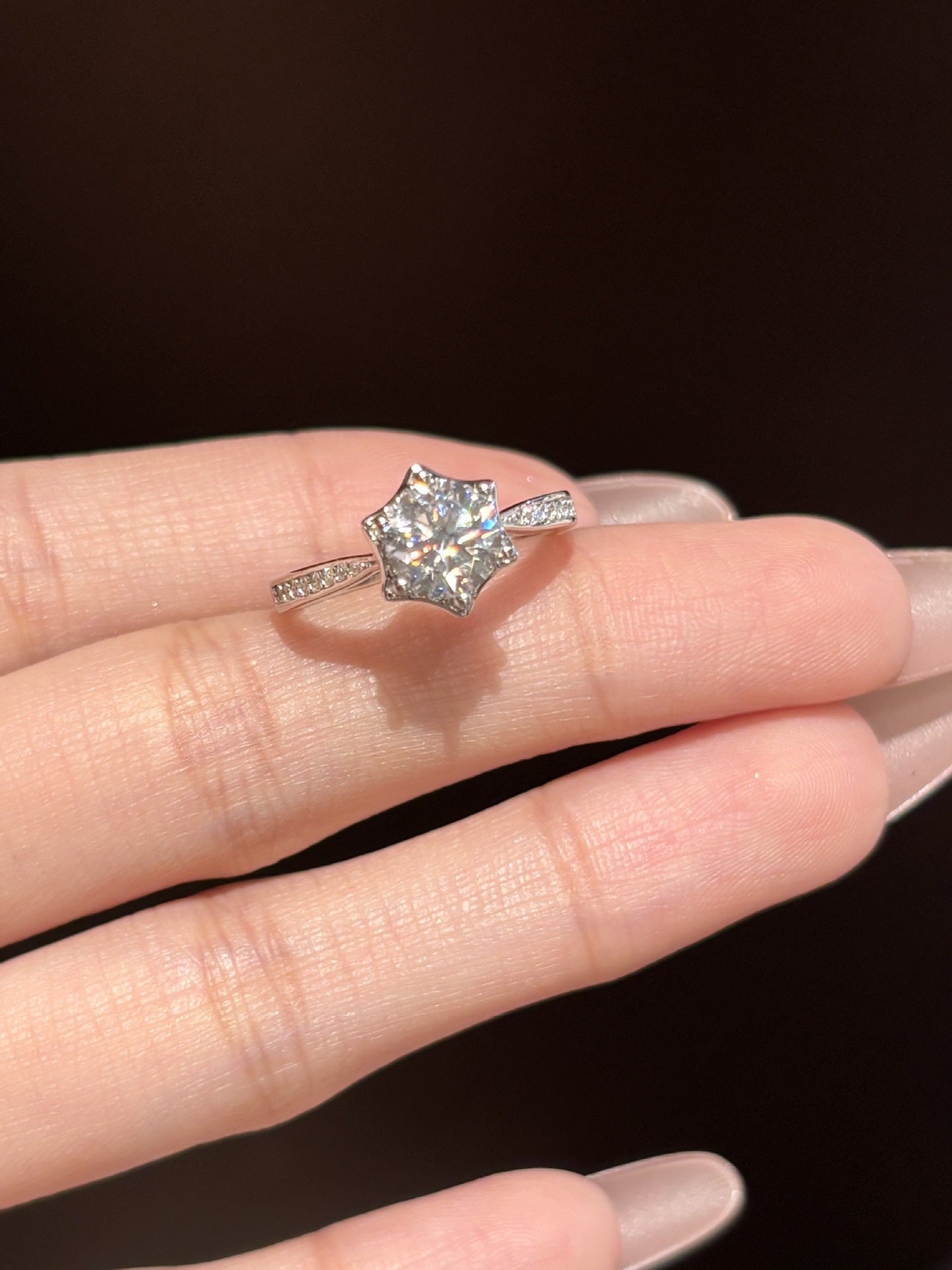 Simple Style 925 Sterling Silver Pendant With Moissanite Gem For Women, Perfect For Wedding In Spring And Summer