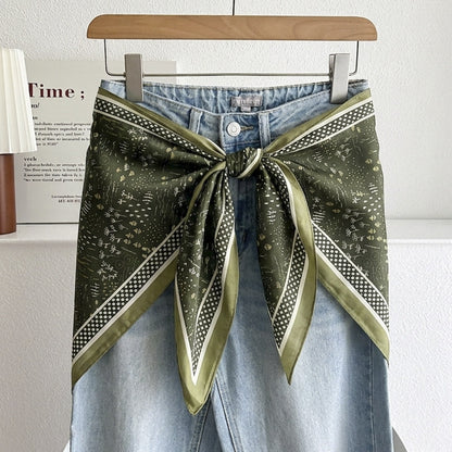 Stripe Triangle Scarf For Women In Ethnic Style, Made Of Polyester, White Color, Perfect For Autumn