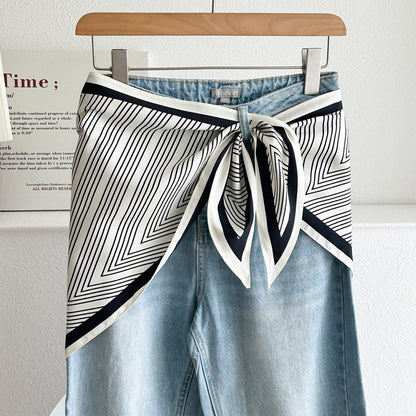 Stripe Triangle Scarf For Women In Ethnic Style, Made Of Polyester, White Color, Perfect For Autumn