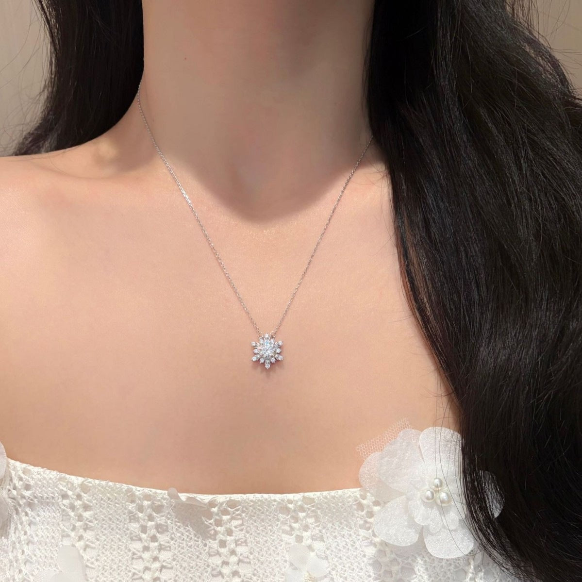 Snowflake Pendant In 925 Sterling Silver With Moissanite Inlay And 925 Sterling Silver Chain