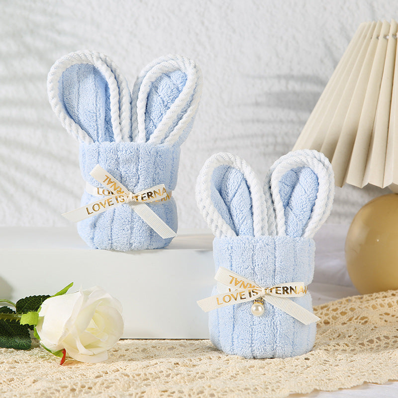 Decorative Cake-Shaped Towels For Home Textiles Featuring Unique Design And Soft Material