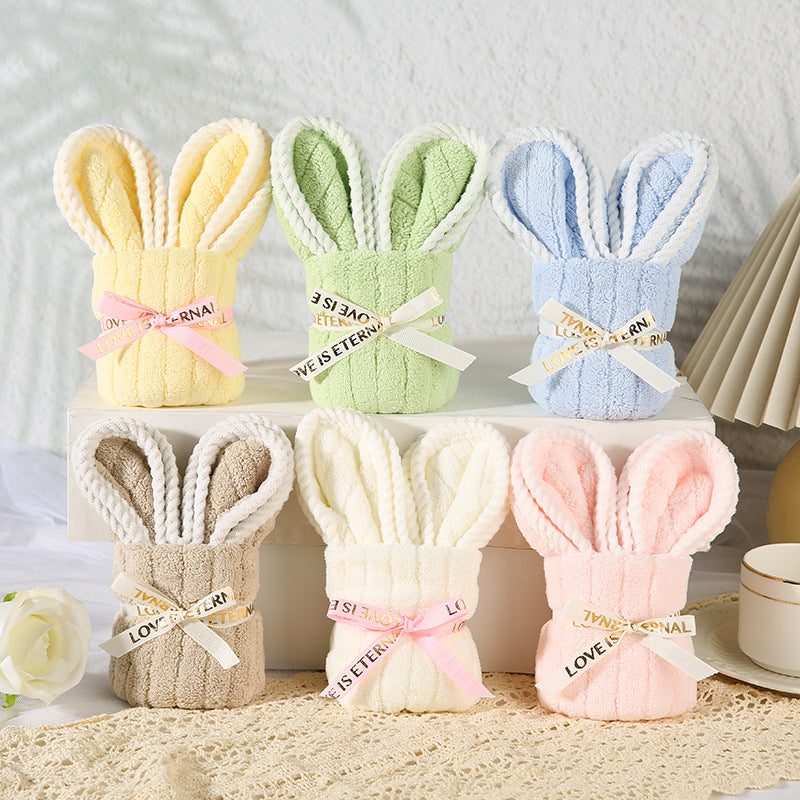 Decorative Cake-Shaped Towels For Home Textiles Featuring Unique Design And Soft Material